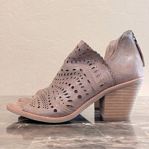 Sofft Millard Leather Peep Toe Ankle Boots